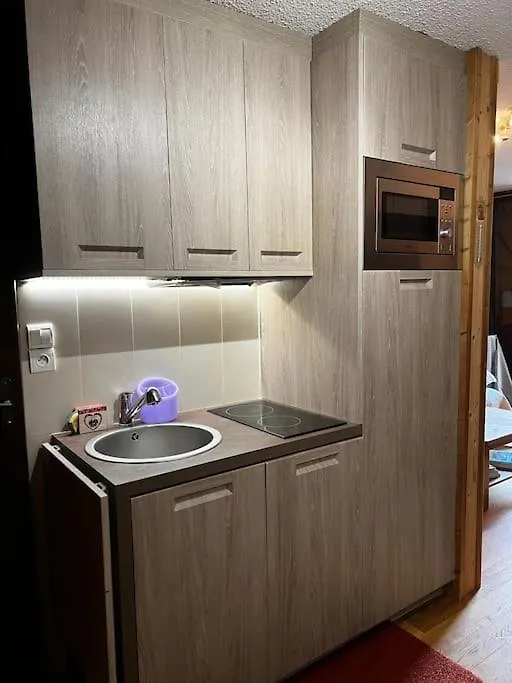Appartement La Clusaz Avec Terrasse Sur Les Pistes De Ski Manigod France